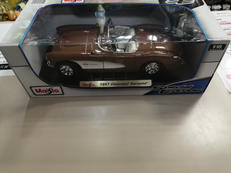 1/18ミニカー|MAISTO