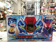 仮面ライダーリバイス|BANDAI