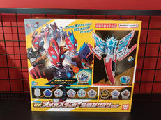 ウルトラマンオメガ|BANDAI