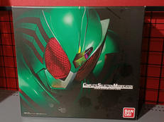 仮面ライダーアマゾンズ|BANDAI