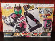 仮面ライダーディケイド|BANDAI
