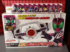 仮面ライダーディケイド|BANDAI