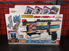 仮面ライダーディケイド|BANDAI