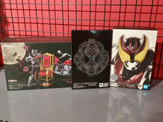 仮面ライダーキバ|BANDAI