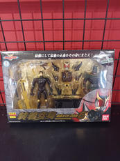 仮面ライダークウガ|BANDAI