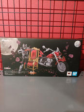 仮面ライダーキバ|BANDAI