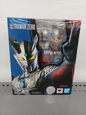 ウルトラマンゼロ