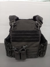 アーマー|FIRST SPEAR