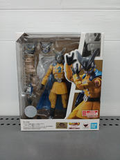 フィギュアーツ|BANDAI