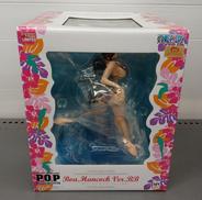 P.O.P|メガハウス