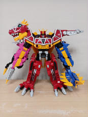 獣電戦隊キョウリュウジャー