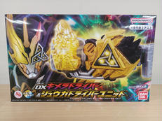 仮面ライダーリバイス|BANDAI