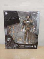 MAFEX|MEDI COM TOY