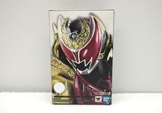 仮面ライダーキバ エンペラーフォーム|BANDAI
