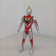 S.H.Figuarts 真骨彫製法 ウルトラマンガイアV２|BANDAI