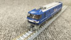 EF210 100番台 シングルアームパンタグラフ 新塗装|KATO
