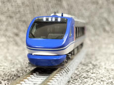 智頭急行HOT7000系「スーパーはくと」|KATO