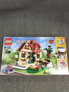 季節のコテージ|LEGO