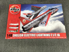 1/48 ENGLISH ELECTLIC LIGHTNIN|AIRFIX