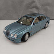 1/18スケール|MAISTO