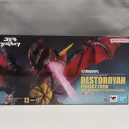 S.H.MONSTERARTS|BANDAI