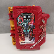 仮面ライダーセイバー/聖刃|BANDAI