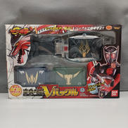仮面ライダー龍騎|BANDAI