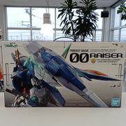 機動戦士ガンダム00|BANDAI