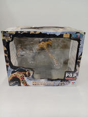 P.O.P|メガハウス