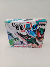 仮面ライダーゼッツ|BANDAI