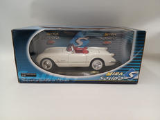 1/18ミニカー|SOLID