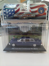 1/43ケネディ大統領専用車|GREENLIGHT
