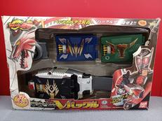 仮面ライダー龍騎|BANDAI