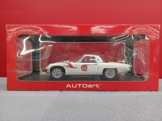 1/18|AUTOART