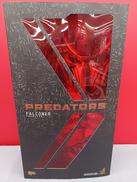 プレデターズ|HOT TOYS