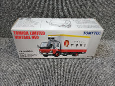 いすゞエルフパネルバン(ヤマザキパン)|TOMY TEC