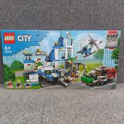 LEGO|LEGO