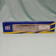 AGON UFR MONOPORTEUR|REE MODELS