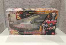 仮面ライダー龍騎|BANDAI