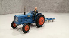 ミニカー|コーギートイズ