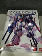機動戦士ガンダムΖΖ|BANDAI