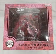 1/8スケールフィギュア|ANIPLEX