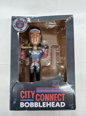 ボブルヘッド|ファミリー・ライフ