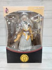 1/8スケールフィギュア