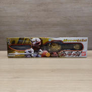 仮面ライダーヒビキ|BANDAI