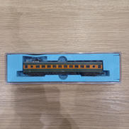 モハ80 028 湘南色岡山運転所|MICRO ACE