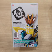 仮面ライダーリバイス|BANDAI