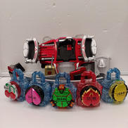 仮面ライダー鎧武 CSM|BANDAI