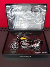 KAWASAKI Z1 900|MINICHAMPS