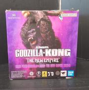 S.H.MonsterArts|BANDAI